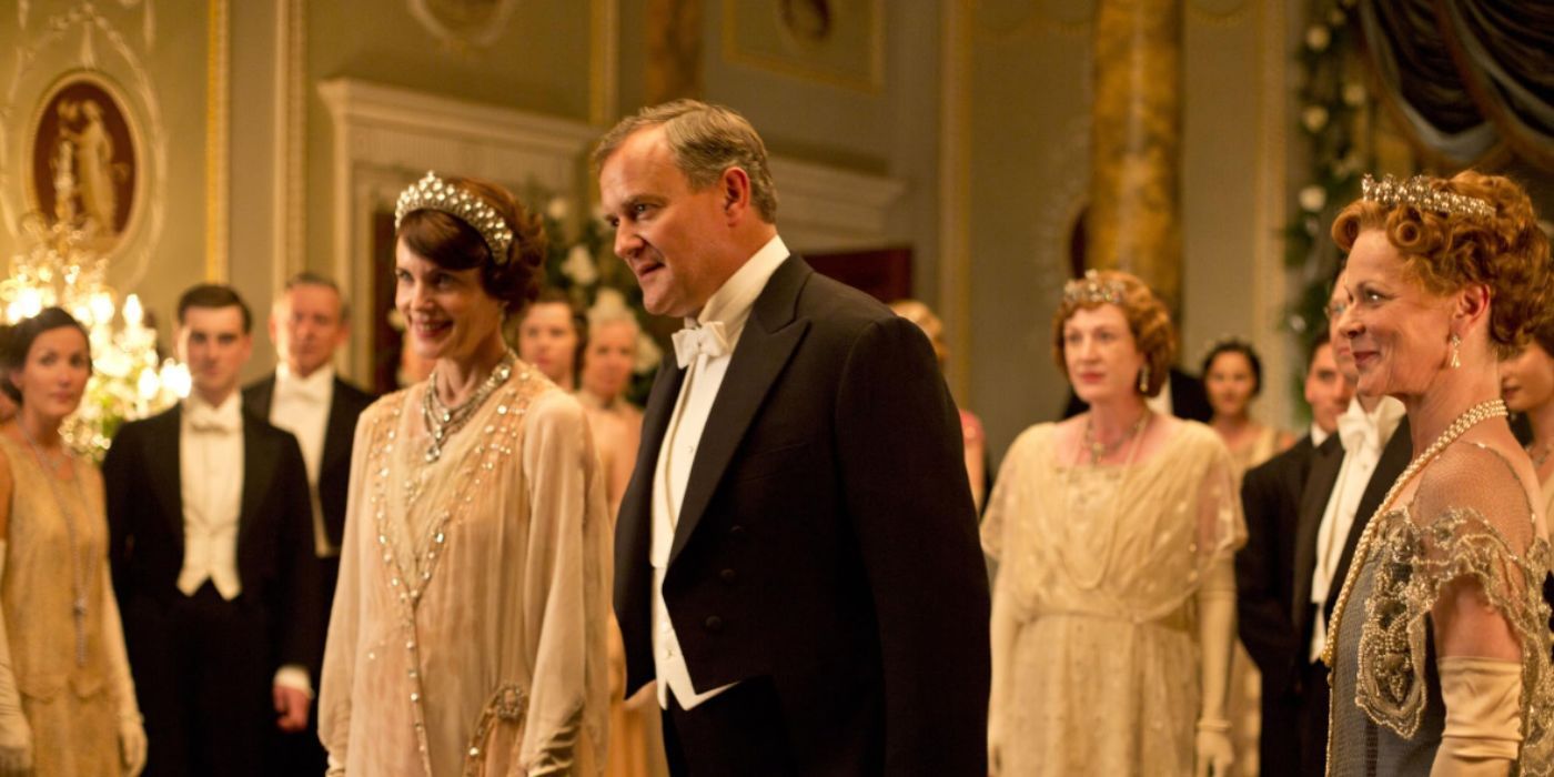 Downton Abbey 3 Is Officially In Production Revealed In BTS Video With Cast