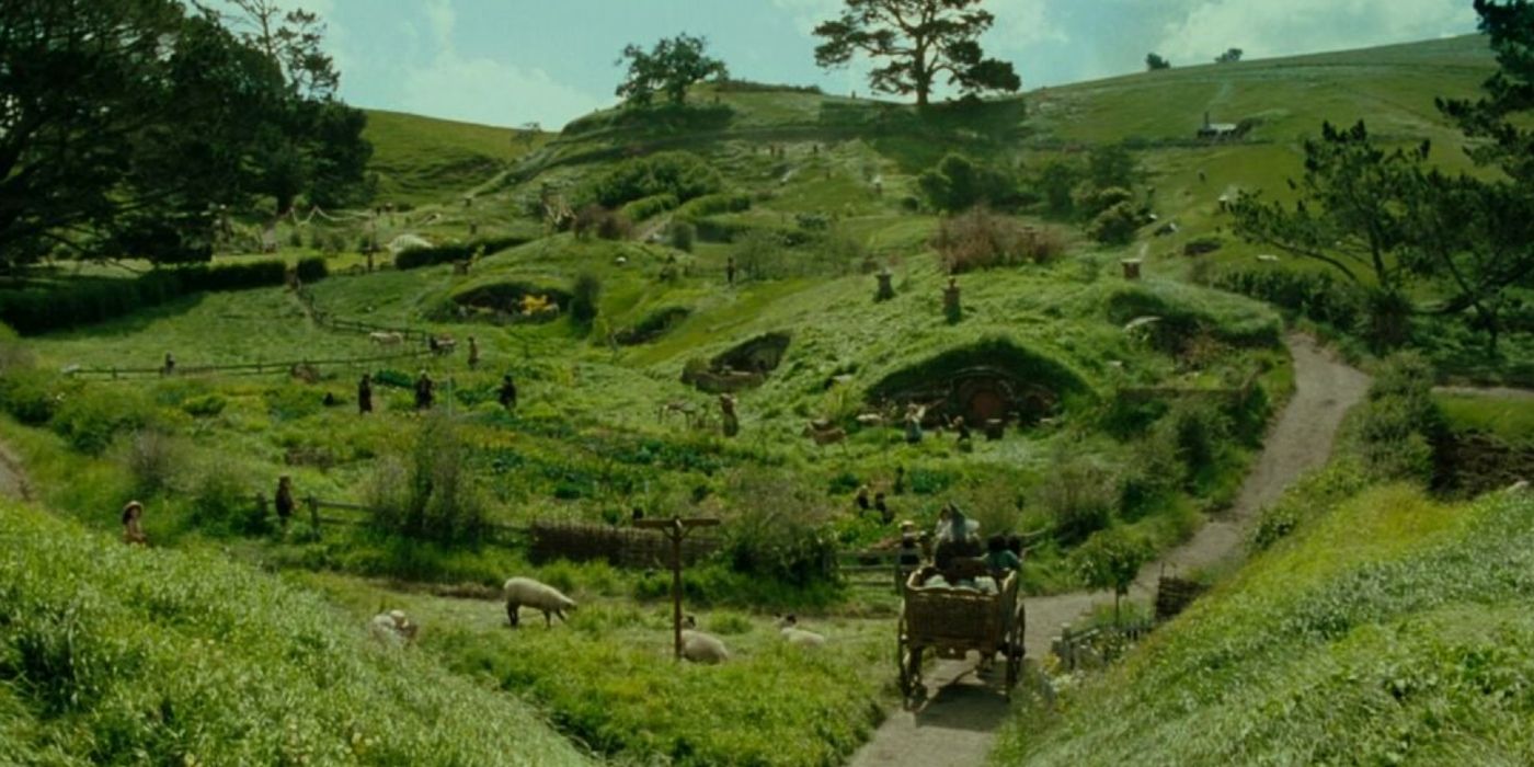 Gandalf drives his wagon into Hobbiton in The Lord of the Rings The Fellowship of the Ring