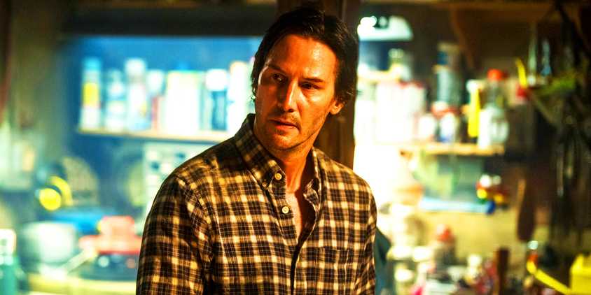Keanu Reeves as Will Foster looking confused in Replicas