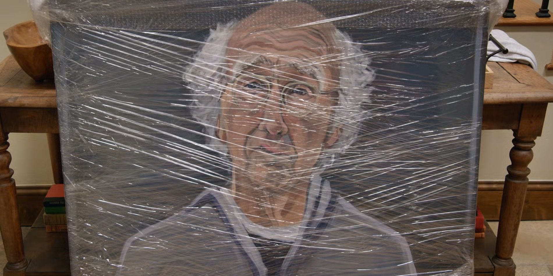 O retrato de Larry em Curb Your Enthusiasm