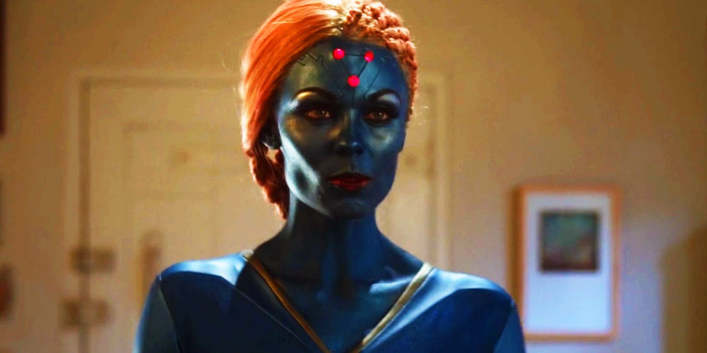 Laura Vandervoort as Brainiac 8 in Supergirl series