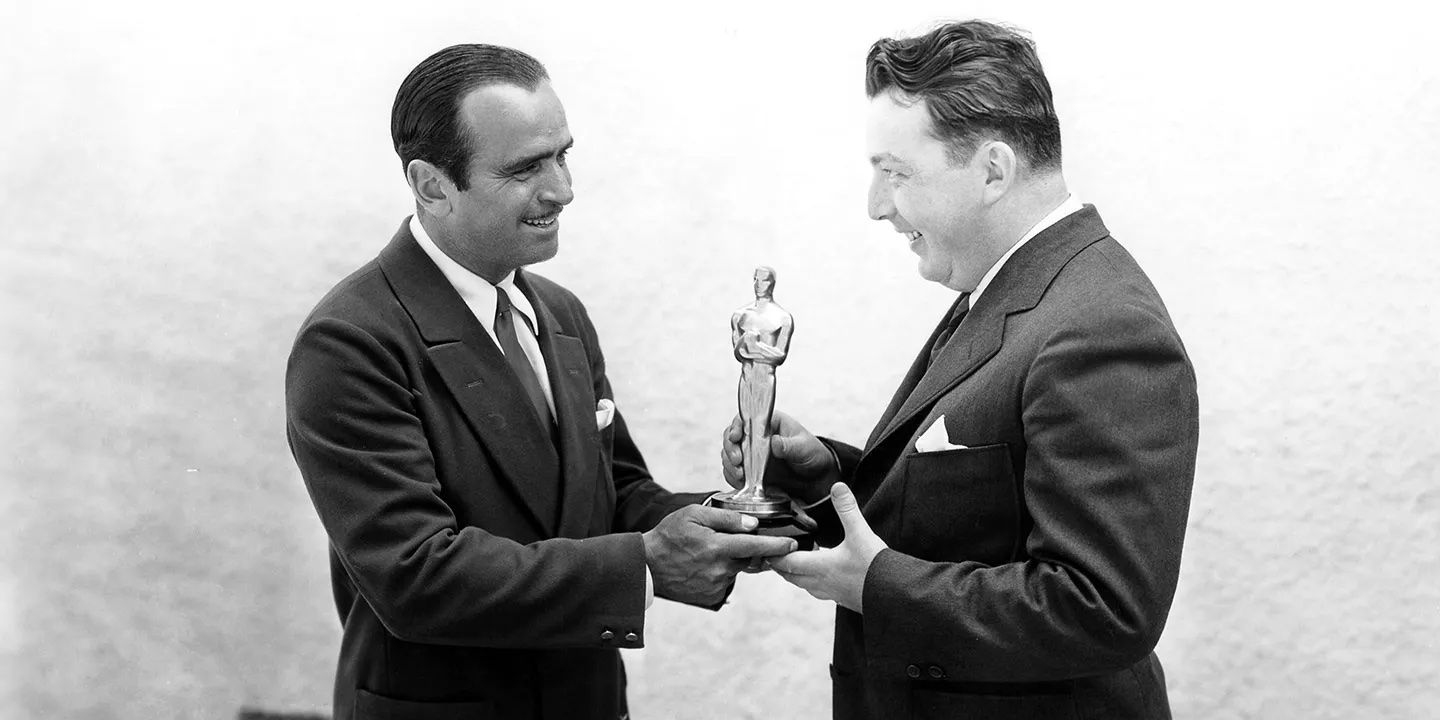 [Imagen: lewis-milestone-douglas-fairbanks.jpg]
