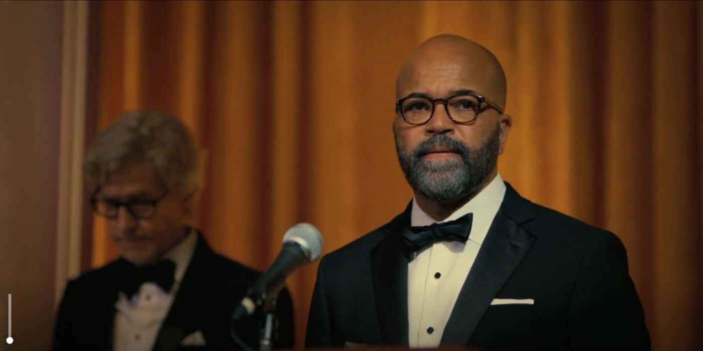 Jeffrey Wright on stage accepting an award in American Fiction