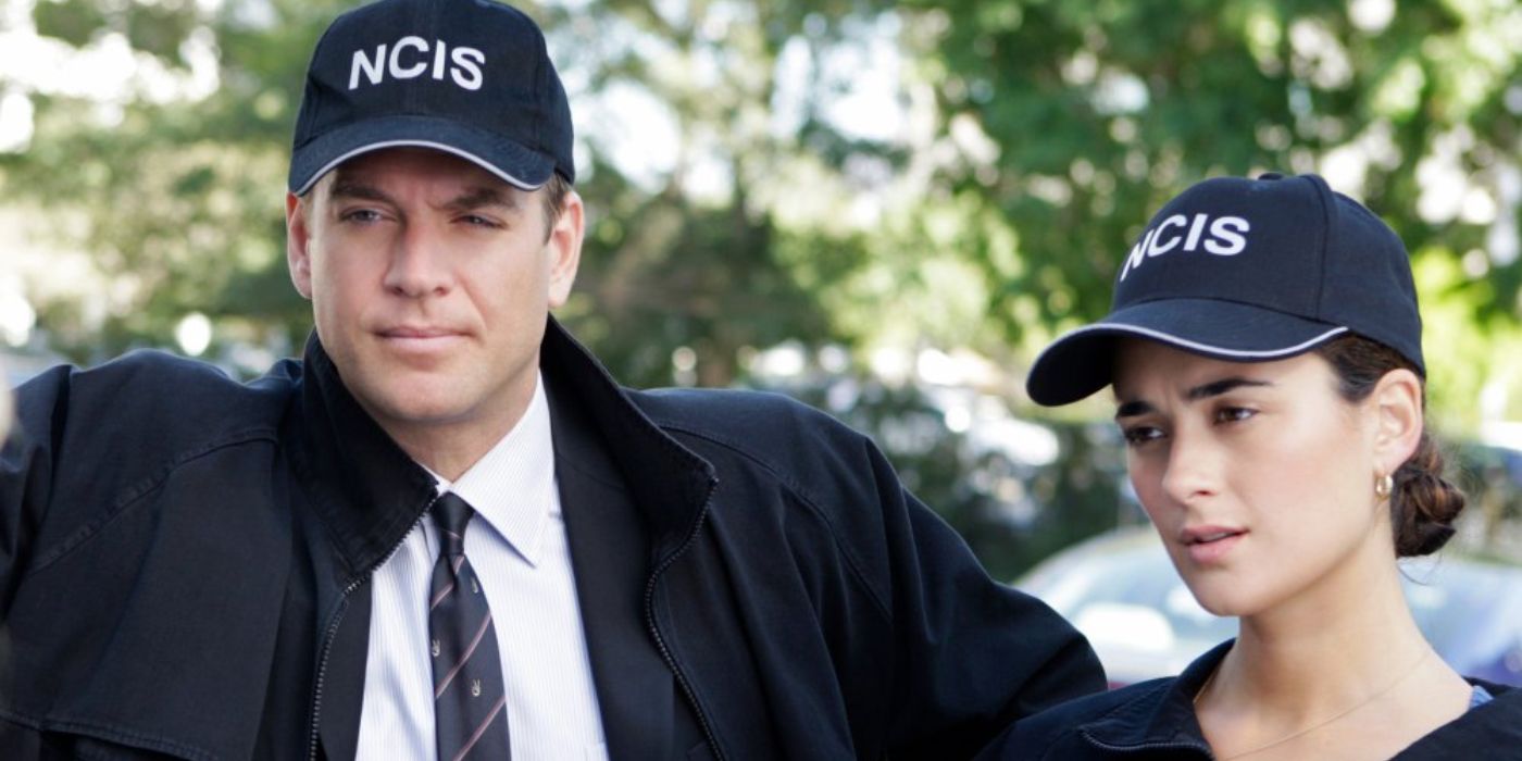 Michael Weatherly as Tony and Cote de Pablo as Ziva in NCIS