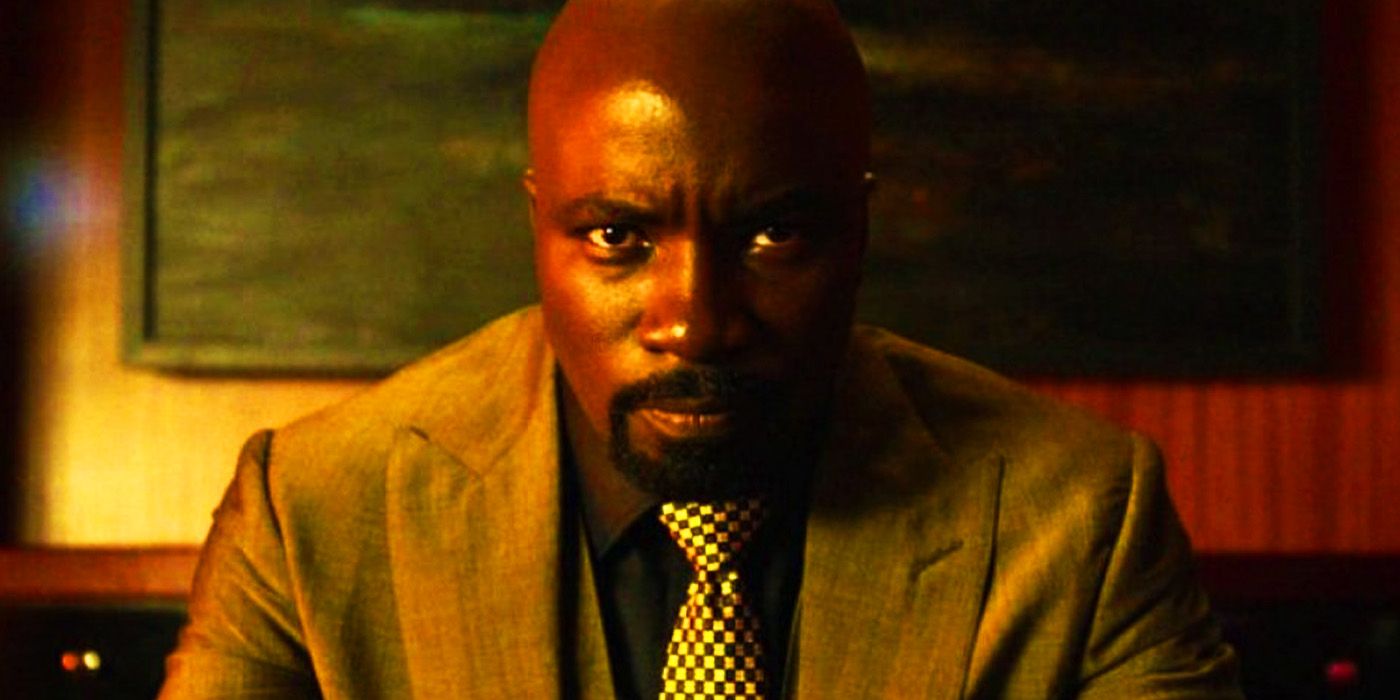 Mike Colter's Luke Cage in his new suit at the end of Luke Cage season 2