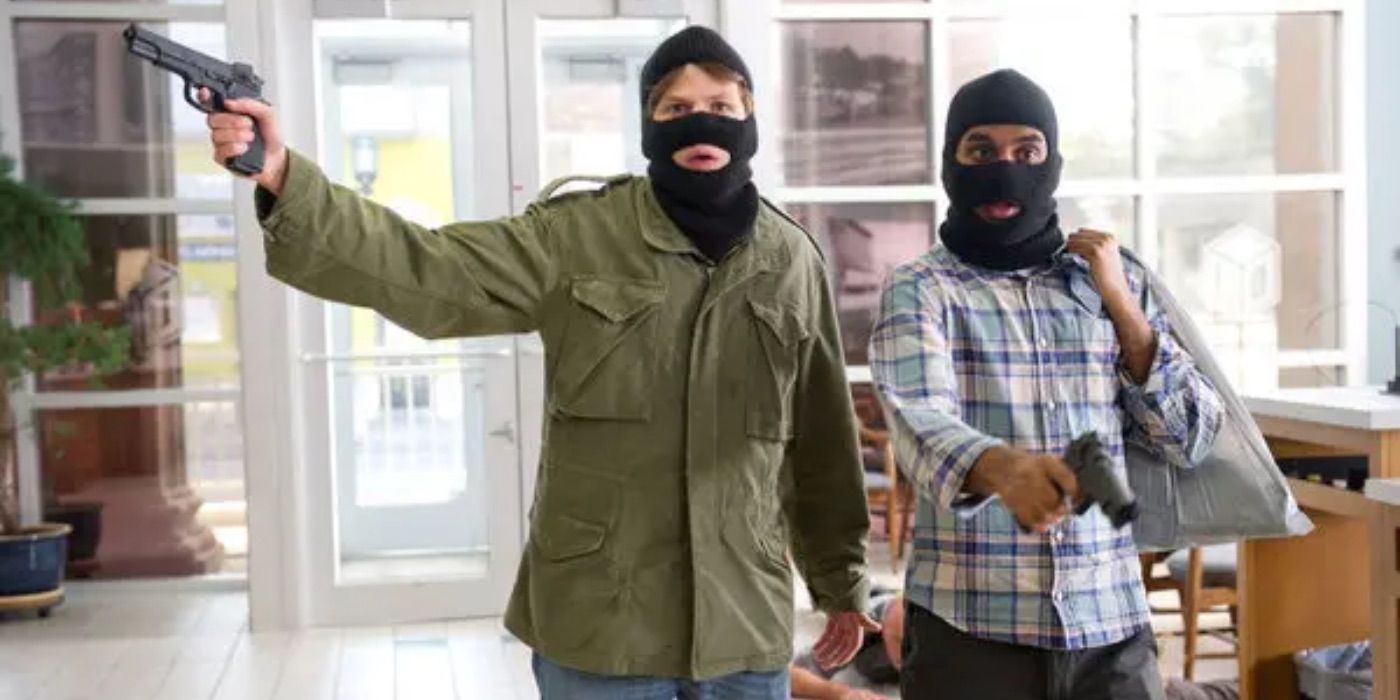Jesse Eisenberg and Aziz Ansari as bank robbers in 30 Minutes or Less