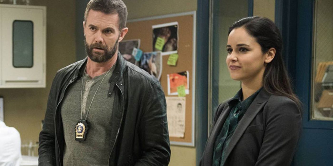 Brooklyn Nine-Nine: 20 Biggest Episodes For Jake & Amys Relationship