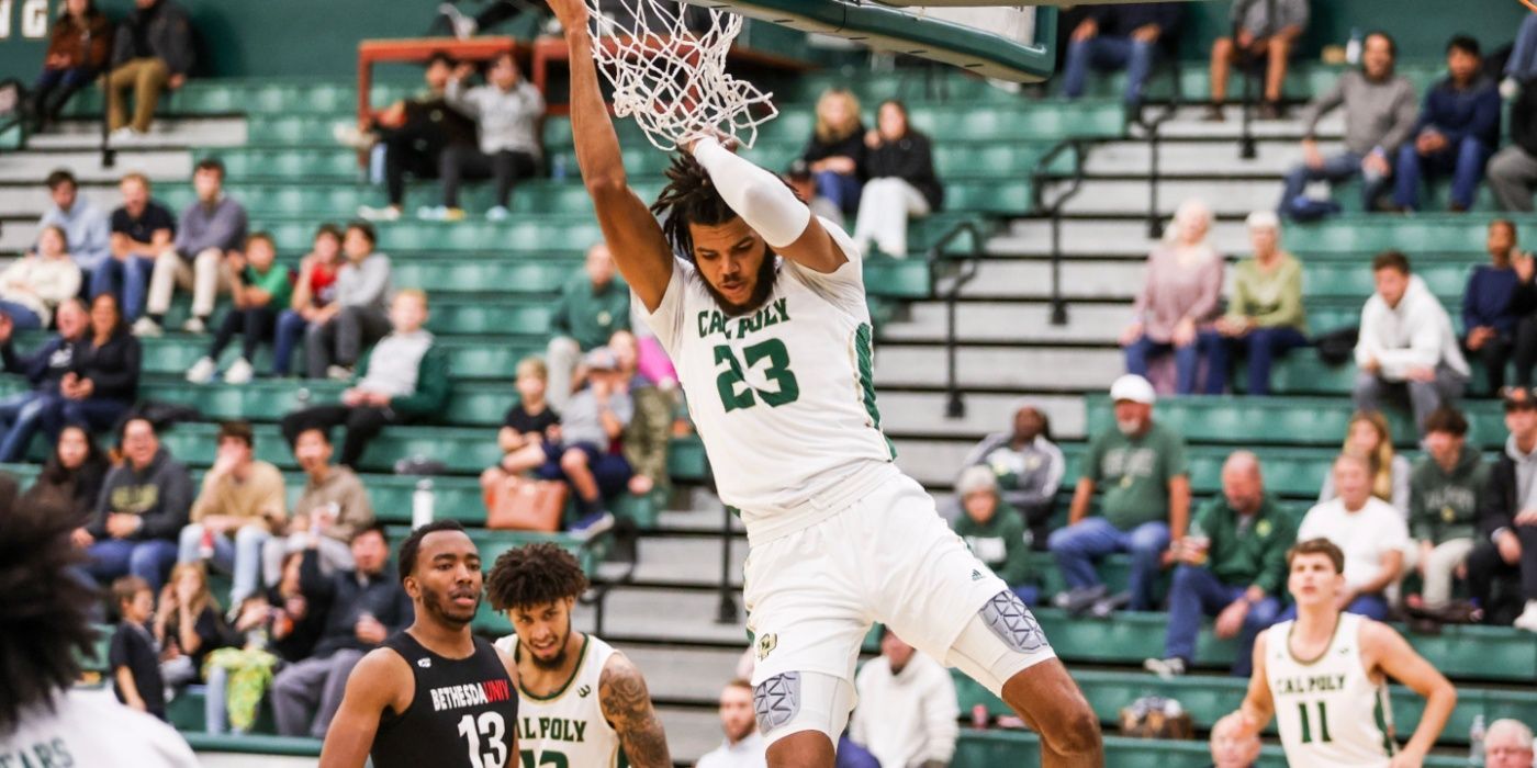 بريان بن جونسون يلعب كرة السلة في Last Chance U: Basketball