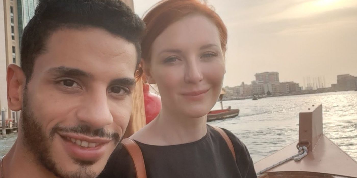 Nicole Mahmoud In 90 Day Fiance posing for selfie during boat ride
