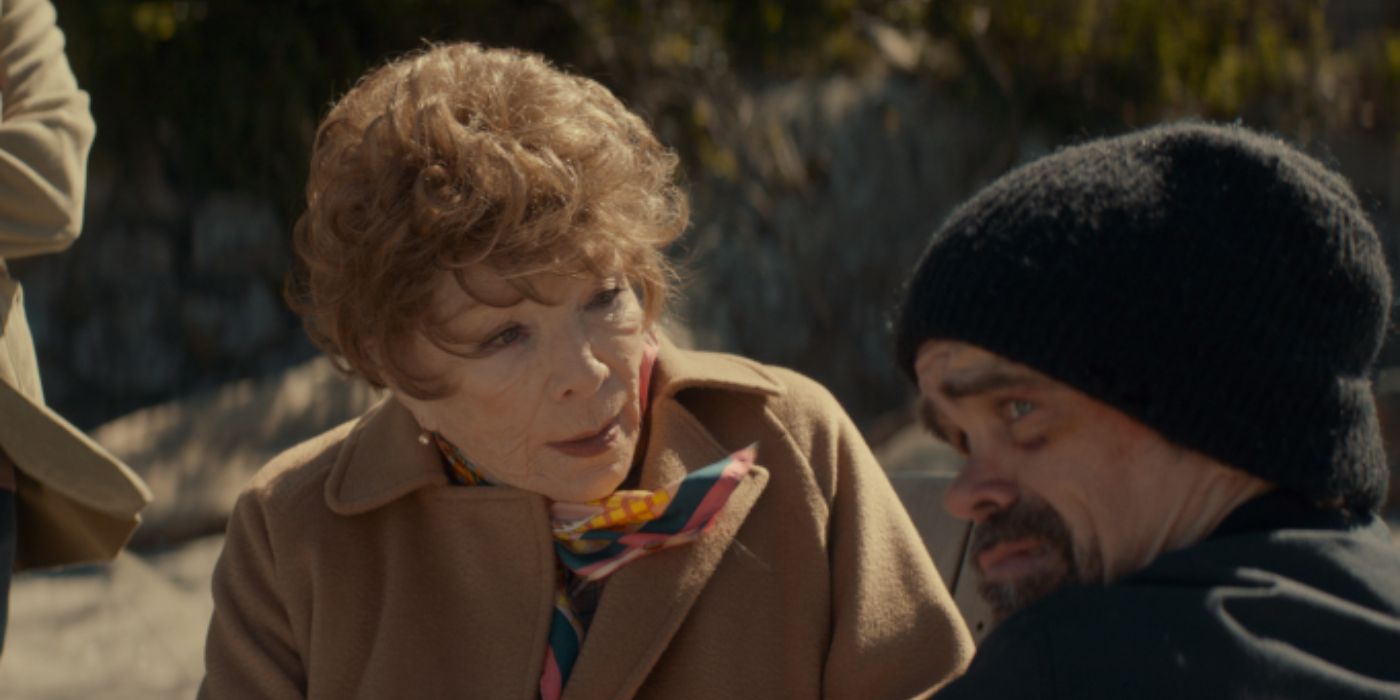 peter dinklage and shirley maclaine talking on the beach in American Dreamer-1