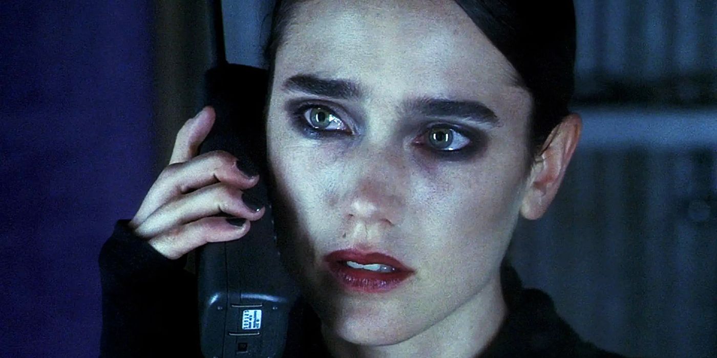 Marion (Jennifer Connelly) on the phone in Requiem for a Dream.