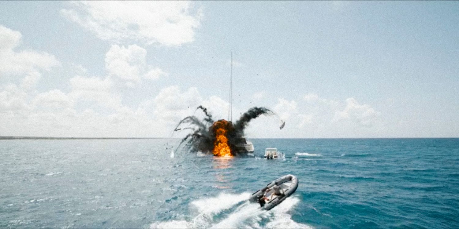 Explosion of a yacht in the middle of the sea in road house