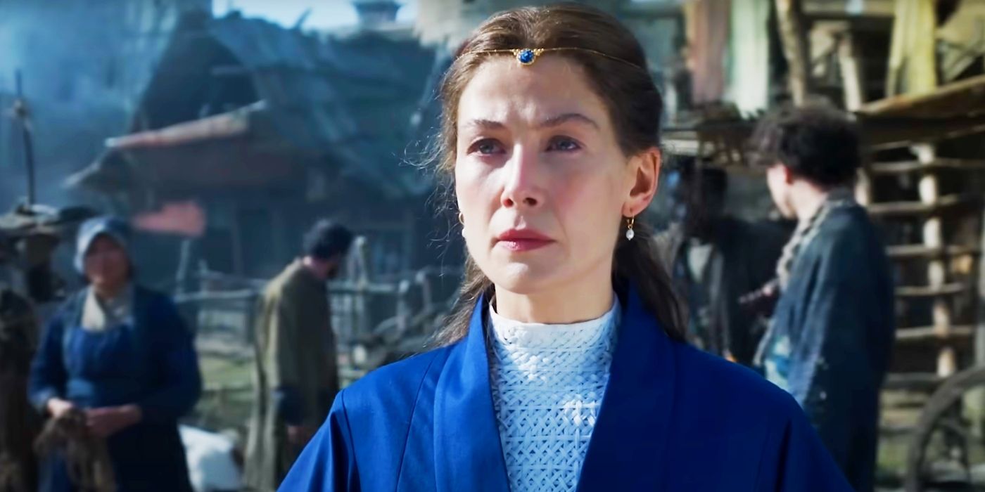 Rosamund Pike as Moiraine in The Wheel of Time season 2