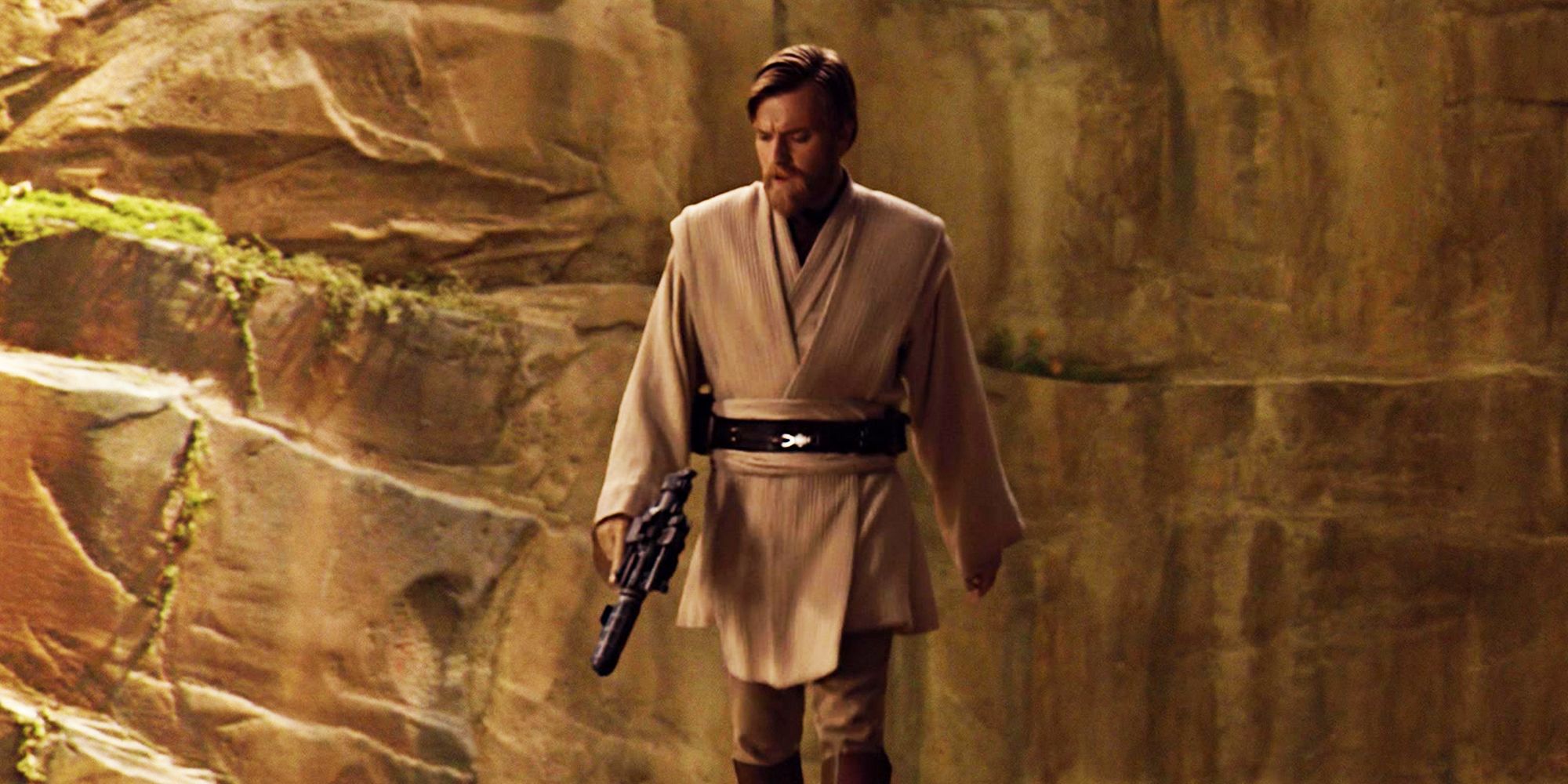 Ewan McGregor's Obi-Wan Kenobi calls a blaster "So uncivilized" on Utapau in Revenge of the Sith