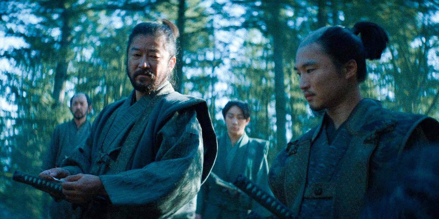 Kashigi Yabushige and Kashigi Omi talking in the woods in shogun