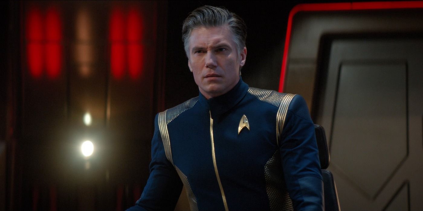 Star Trek Saved Strange New Worlds With 1 Important Captain Pike Change