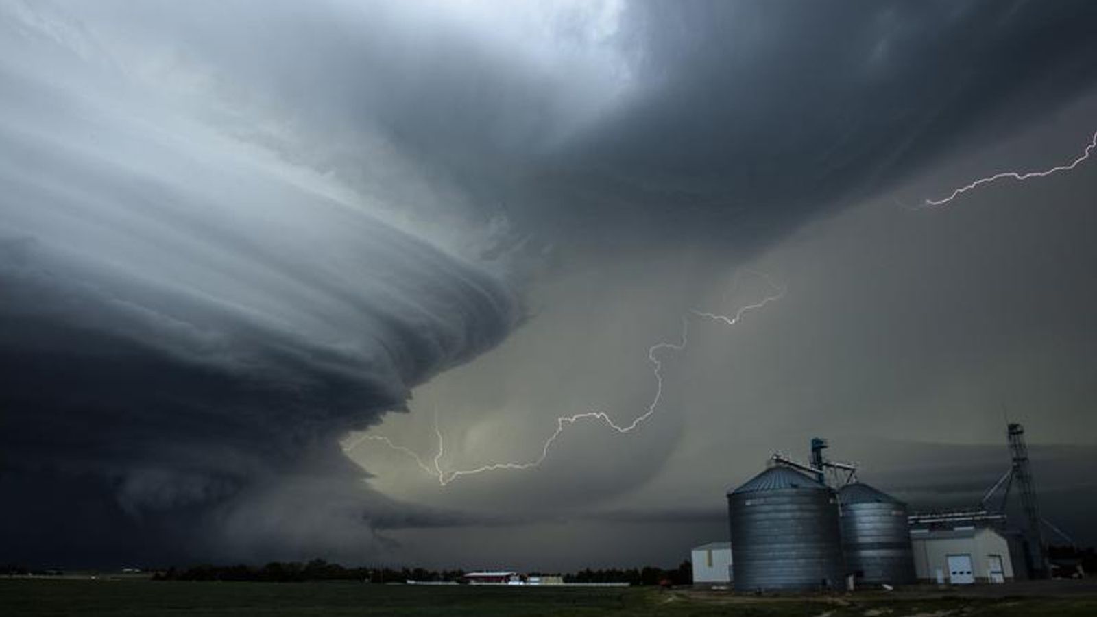 Supercell storm photographed by Krystle Wright, Nat Geo Photographer