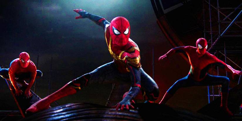 Tobey Maguire, Andrew Garfield and Tom Holland as Spider-Man in the final battle of Spider-Man No Way Home