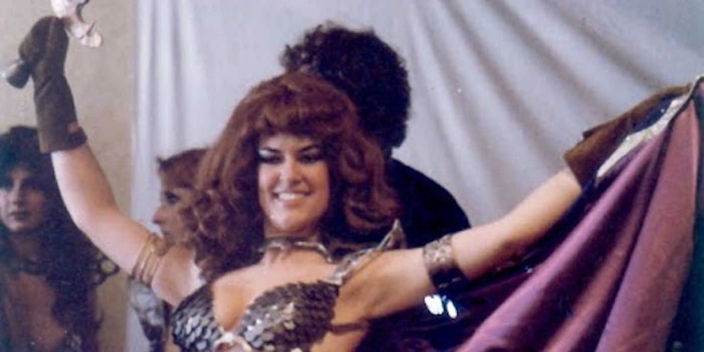 Image of Wendy Pini cosplaying as Red Sonja