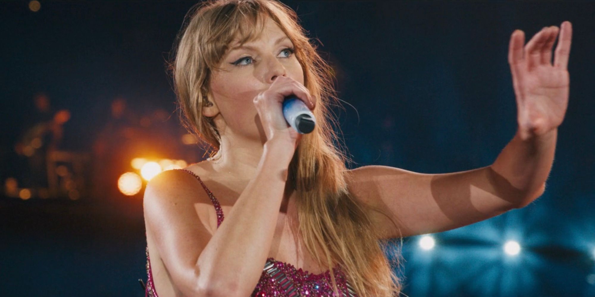 Taylor Swift performs 