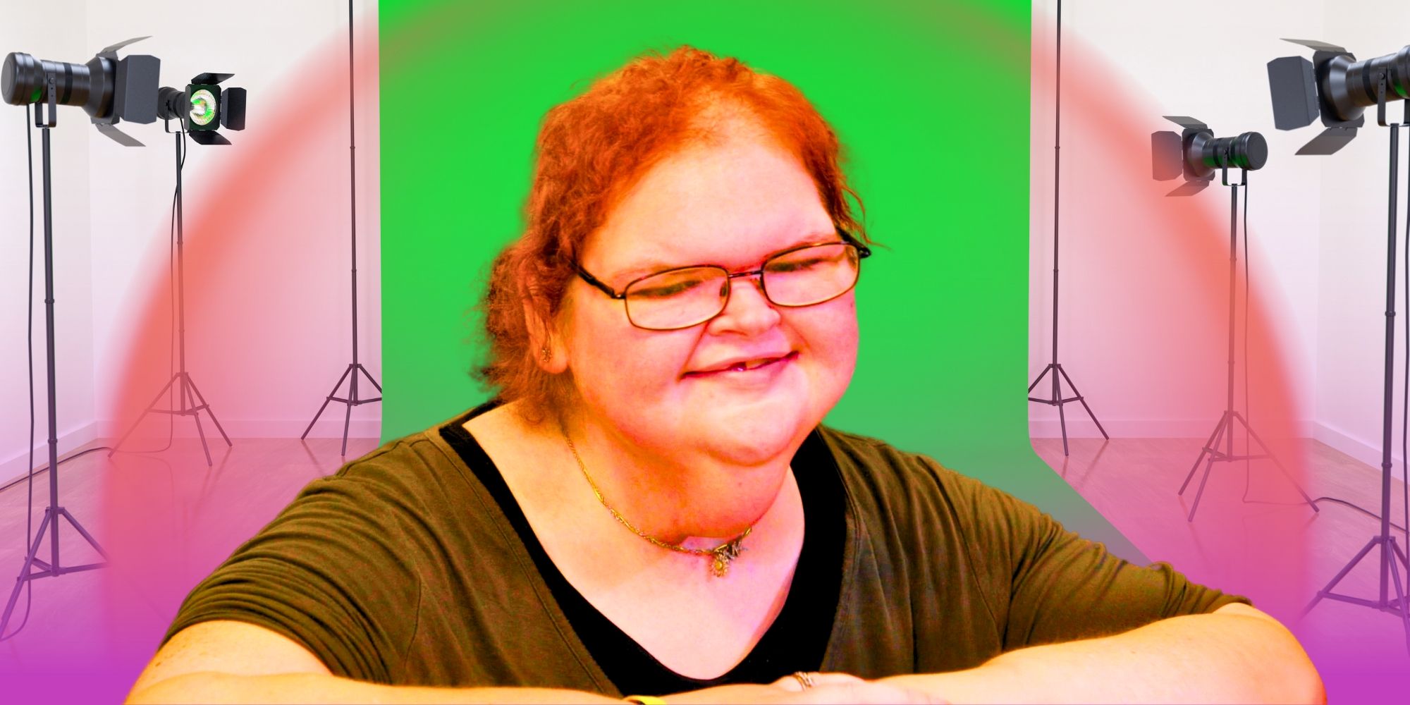 1000-Lb Sisters Tammy Slaton smiling in front of a green screen