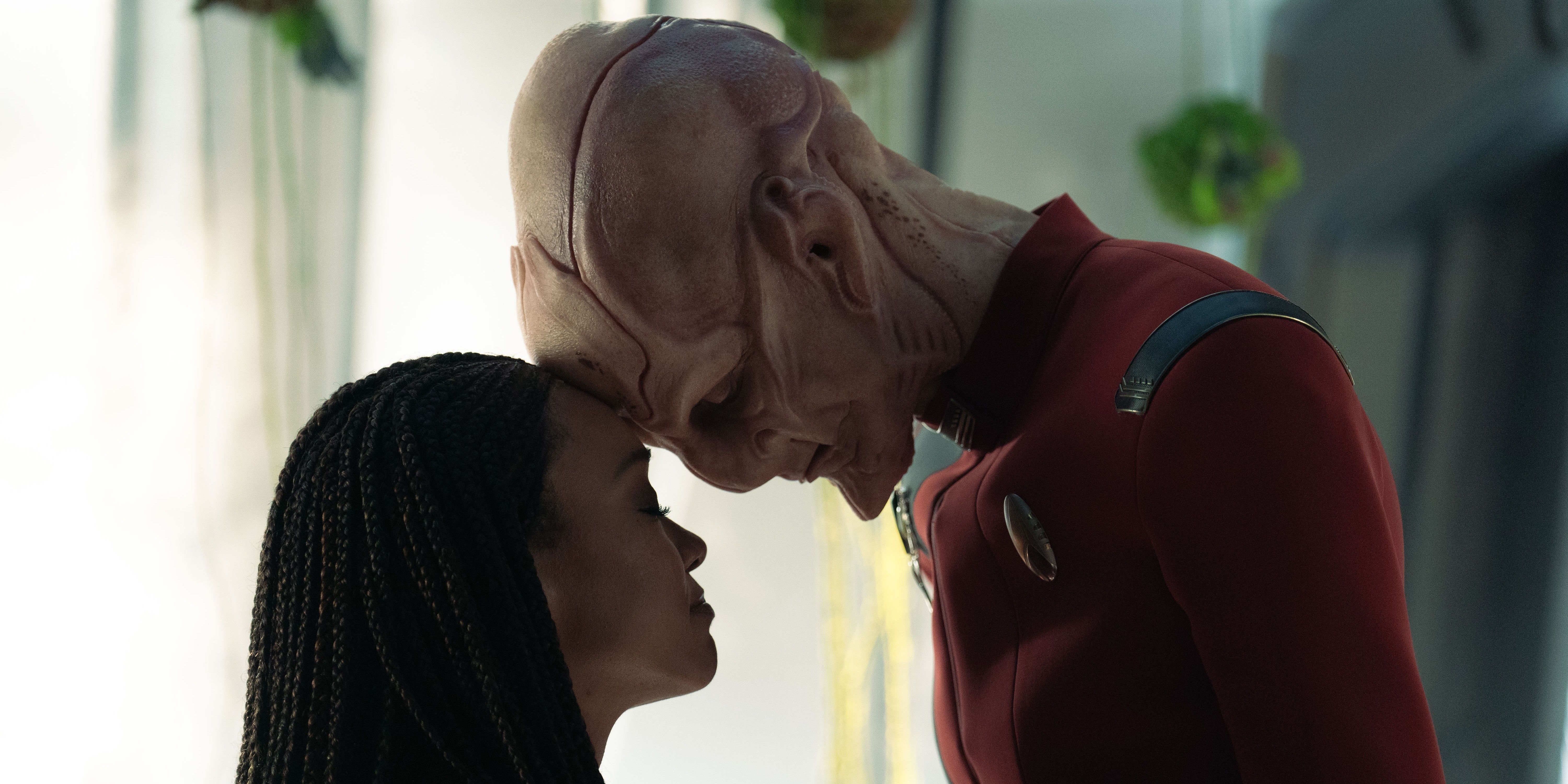 Discovery's Burnham Gets No Credit For A Huge Star Trek First