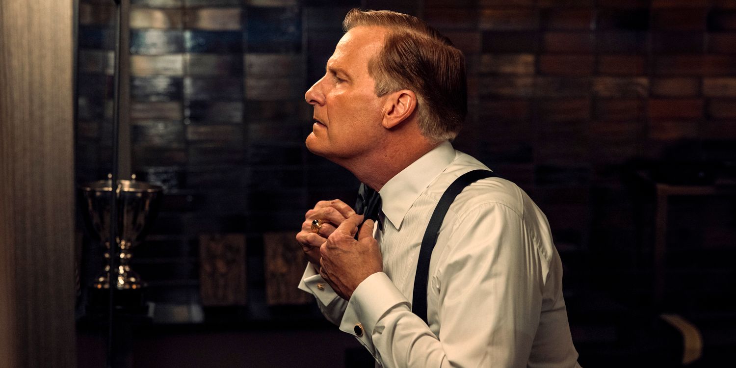 Charlie Croker (Jeff Daniels) se olha no espelho para ajustar sua gravata borboleta no trailer de A Man in Full