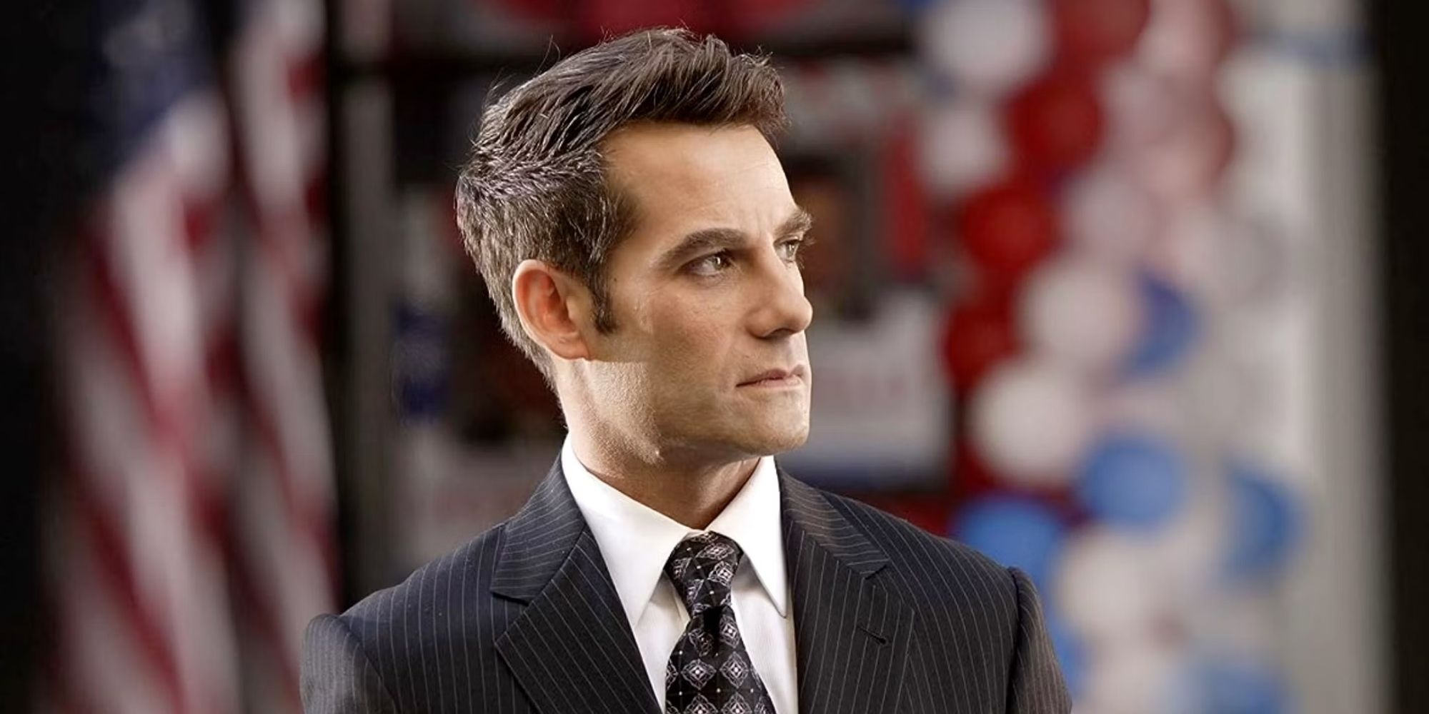 Adrian Pasdar como Nathan em Heróis