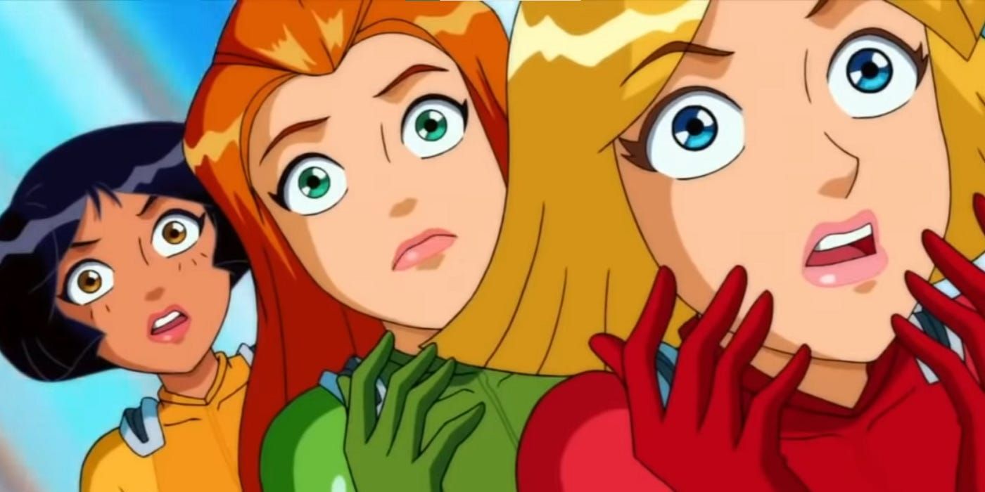 Alex, Sam, and Clover looking worried in Totally Spies!