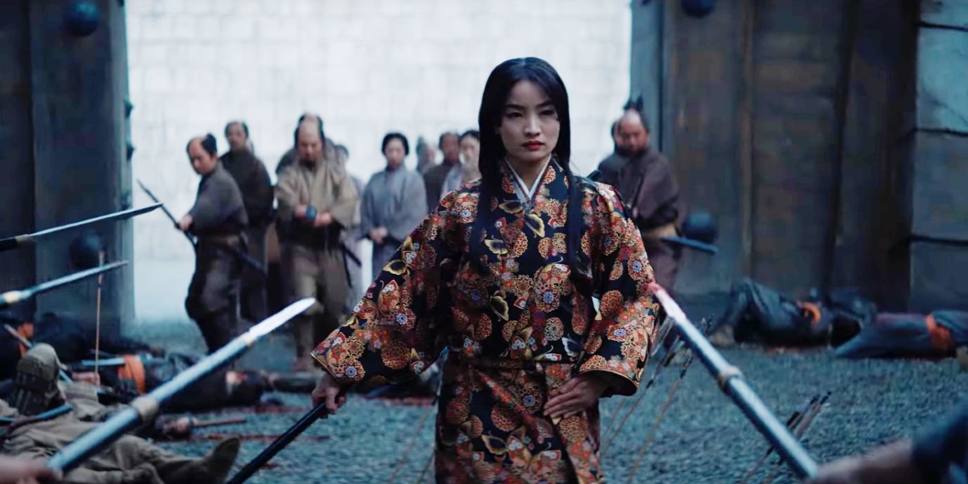 Anna Sawai holding a sword as Mariko in Shogun episode 9