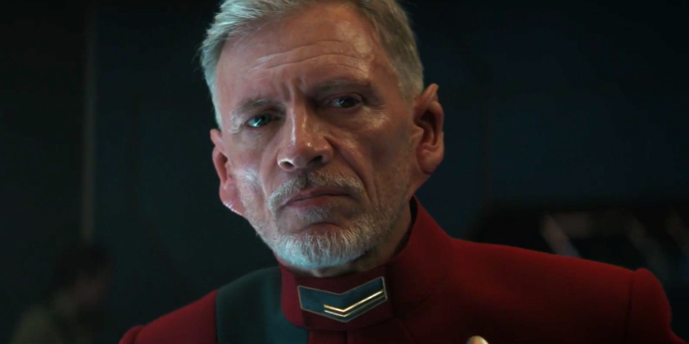 Commander Rayner looking dejected in Star Trek Discovery