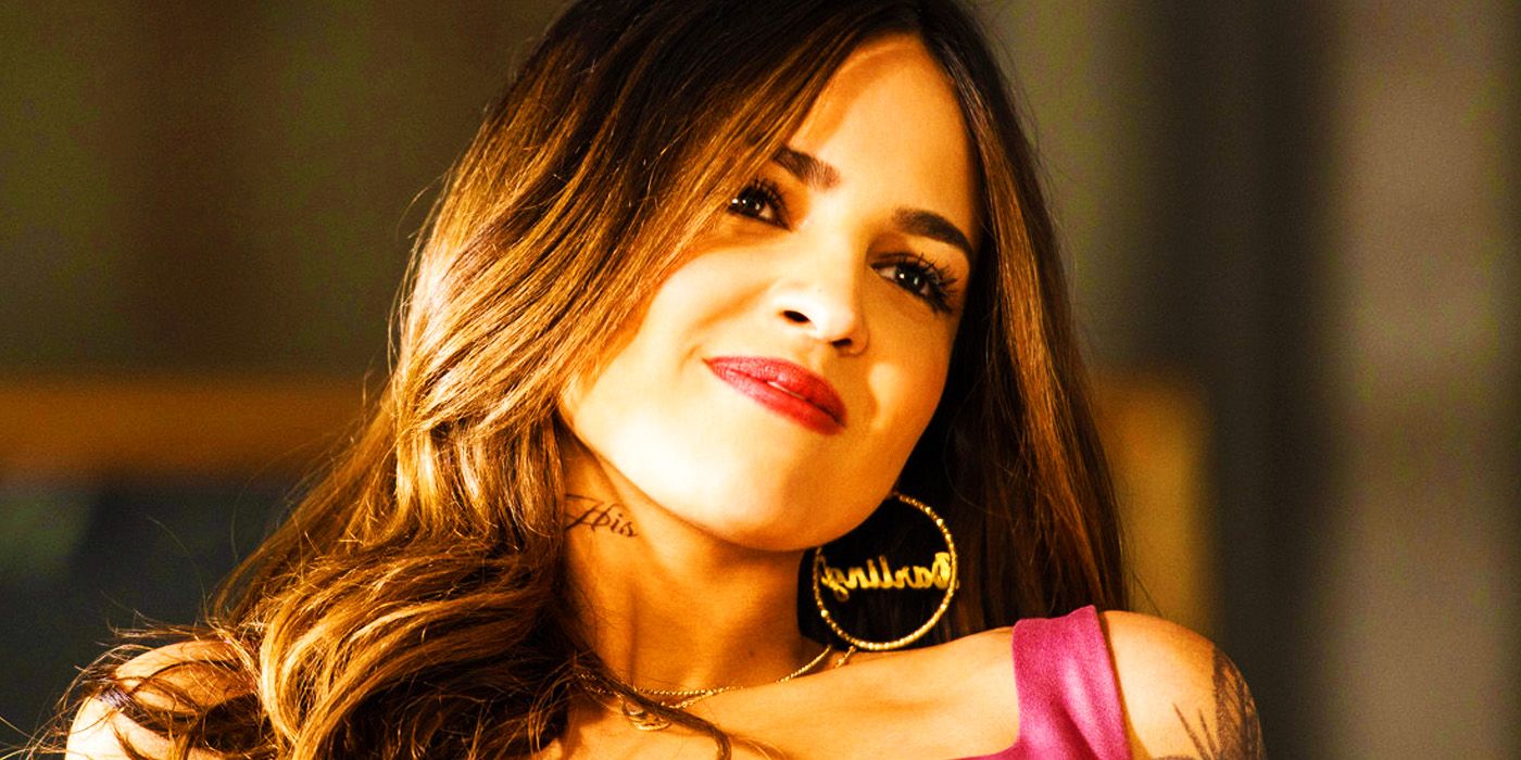 Eiza Gonzalez as Darling smiling in Baby Driver