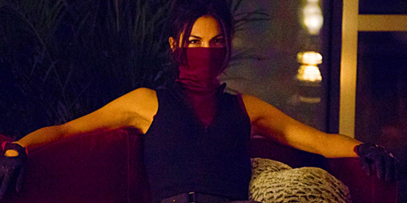 Elektra Natchios in her mask in Daredevil