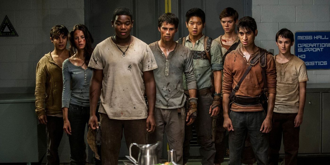 Clareanos olhando comida em Maze Runner The Scorch Trials