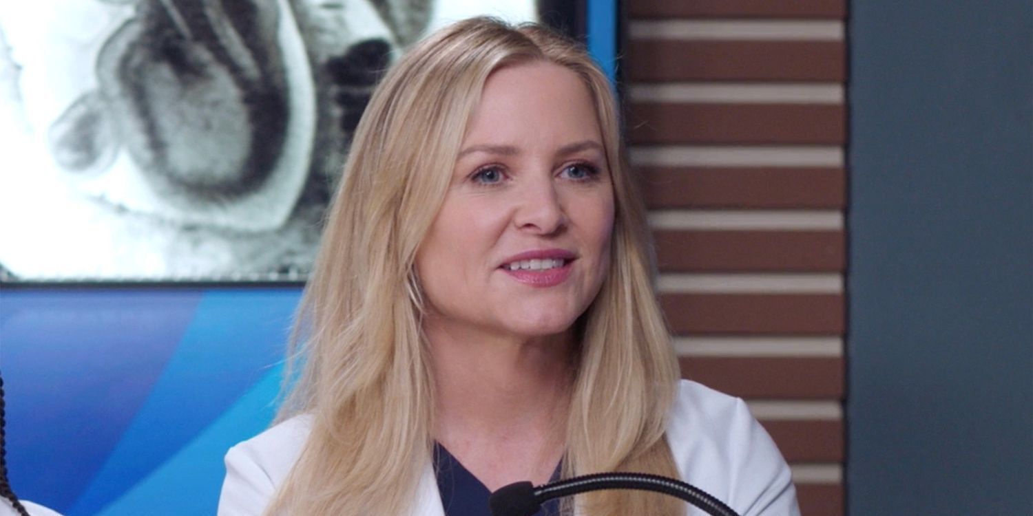 Jessica Capshaw as Arizona Robbins in Gray's anatomy.jpg