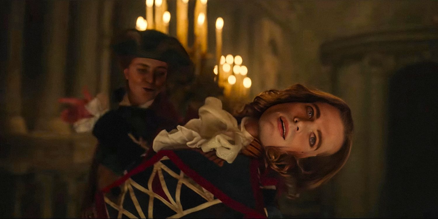 Lestat de Lioncourt in a theatrical performance in Interview with the Vampire season 2