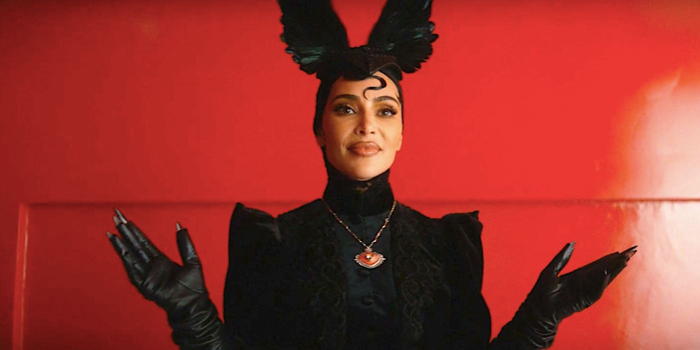 Siobhan de Kim Kardashian vestida de bruxa no episódio 9 da 12ª temporada de American Horror Story