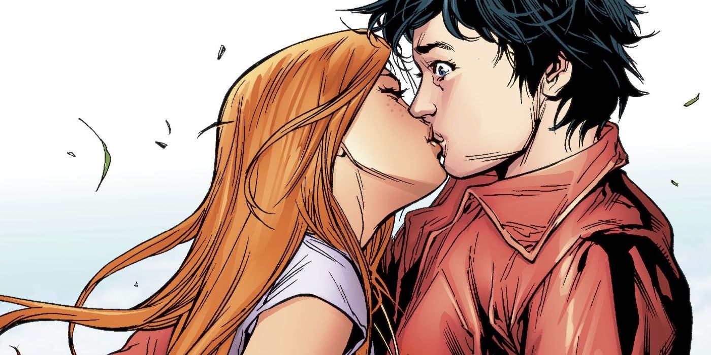 Lana Lang Kising Clark Kent DC