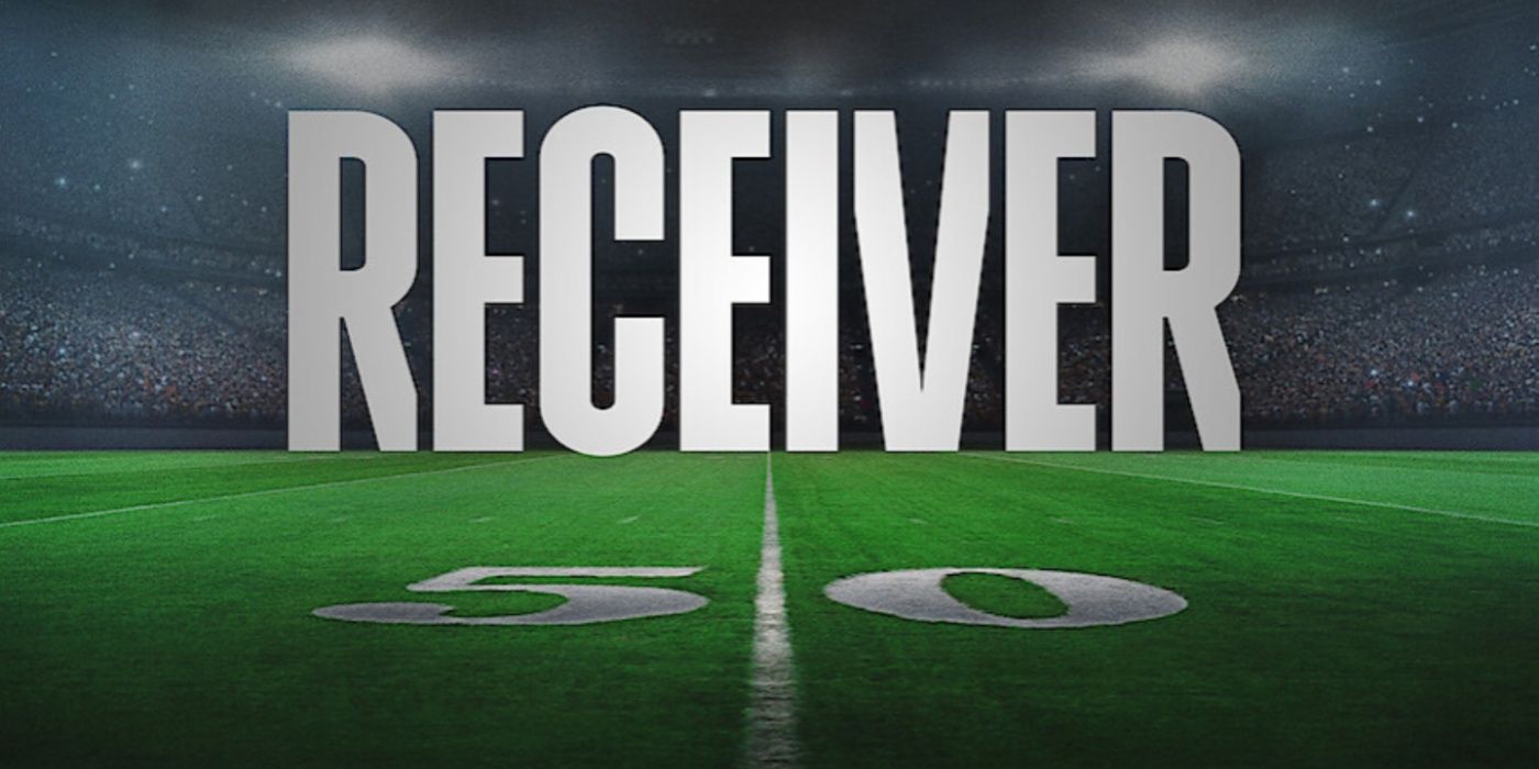 Uma imagem promocional com "RECEIVER" em texto gigante em um campo de futebol