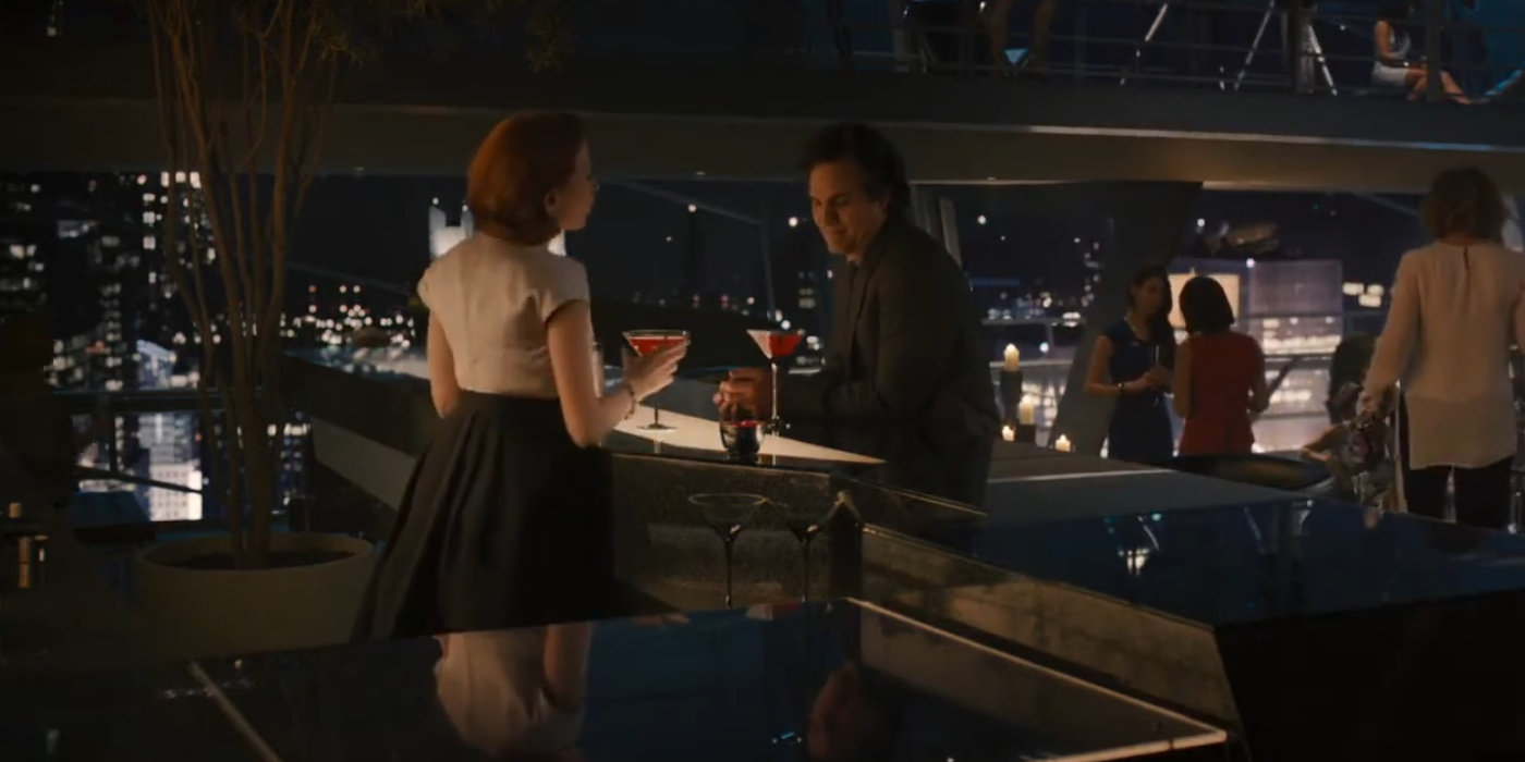 Natasha and Bruce talking in avengers age of ultron (4)