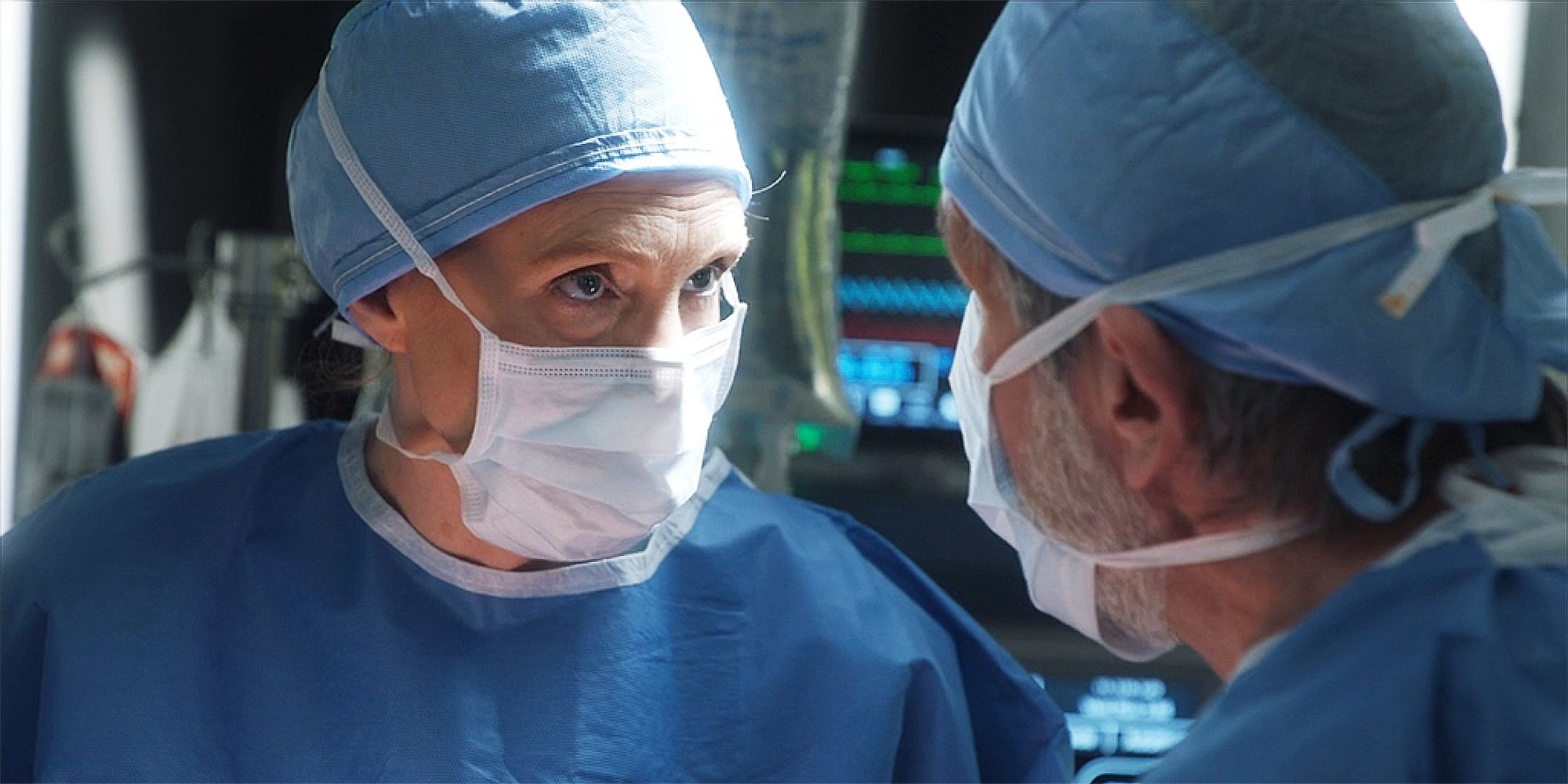 Clara Logan and Alden Parker in the operating room in NCIS season 21