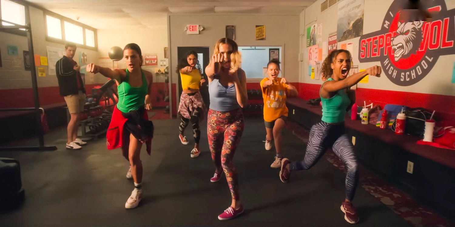 The girls training combat moves in Pretty Little Liars Summer School season 2