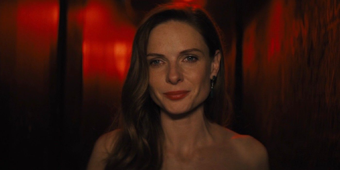 Rebecca Ferguson smiling in Reminiscence