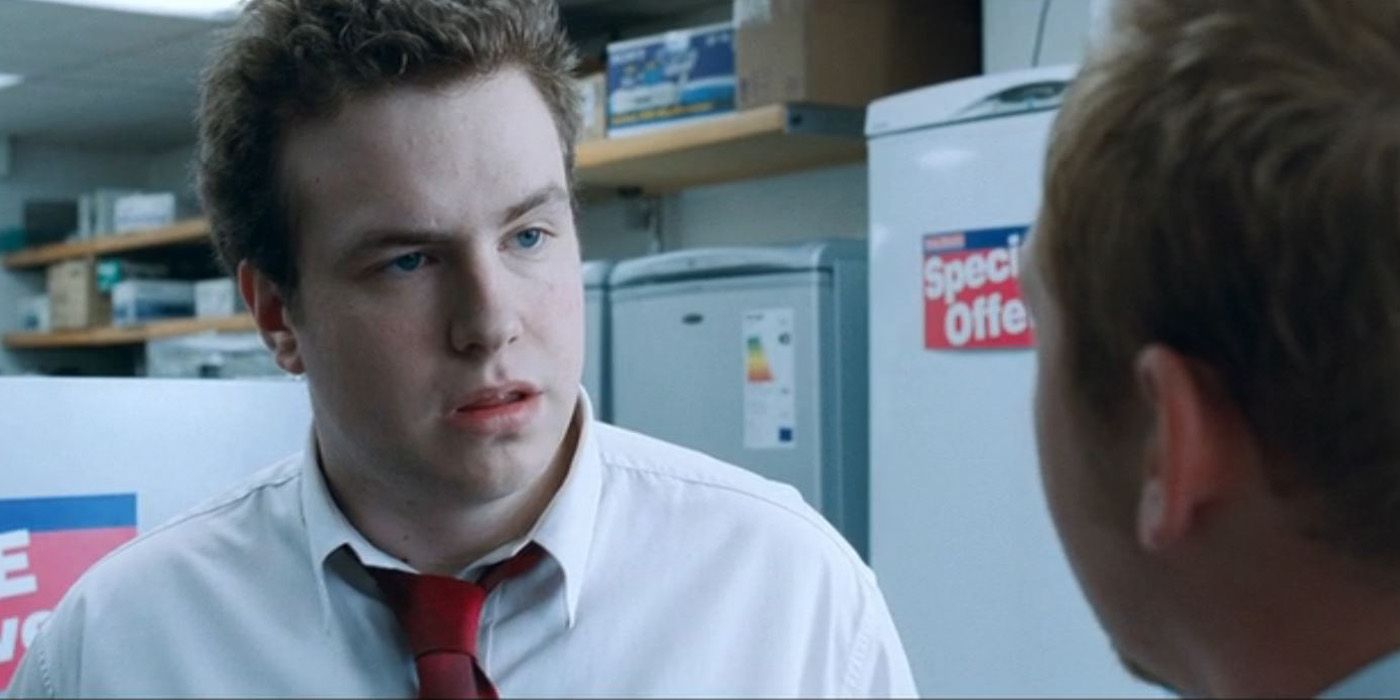 Shaun's employee mentions the blood in Shaun of the Dead