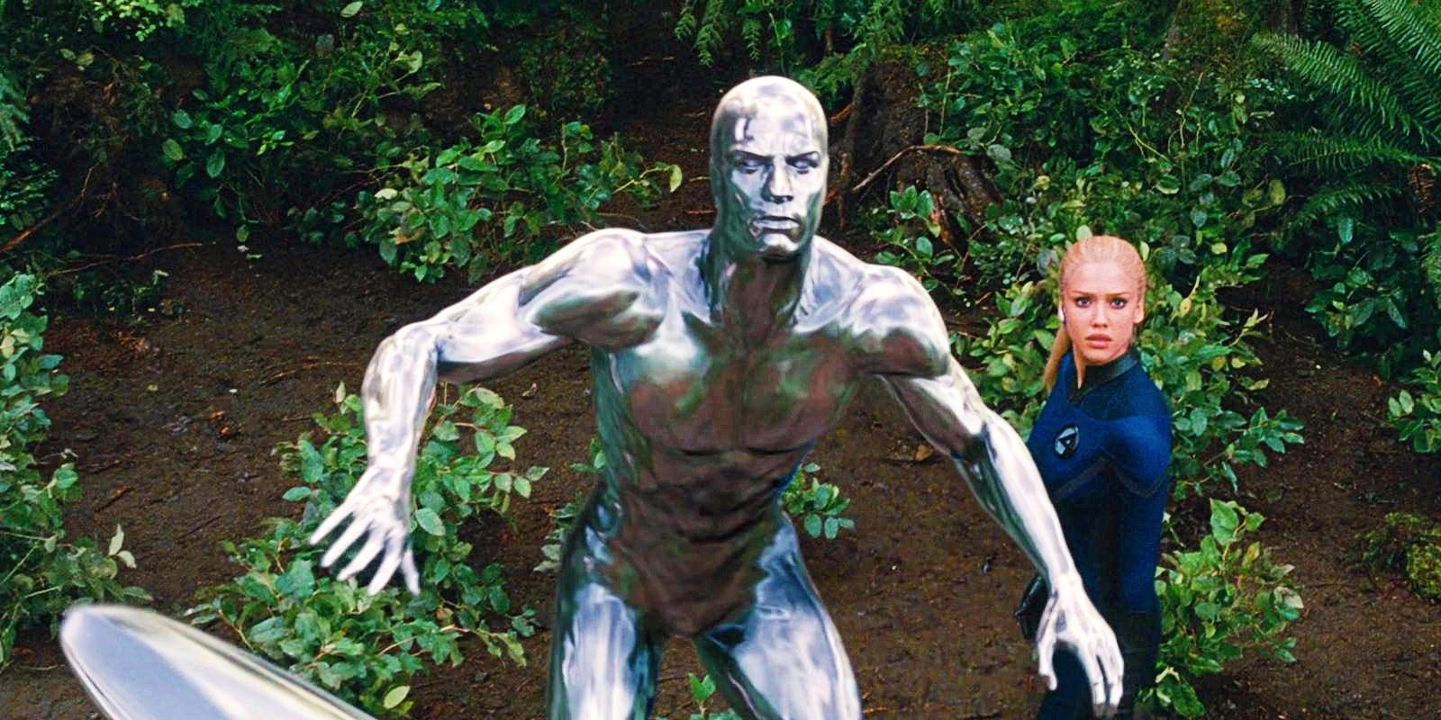 Silver Surfer Prepared To Fight With Sue Storm Behind Him In Fantastic Four Rise of the Silver Surfer