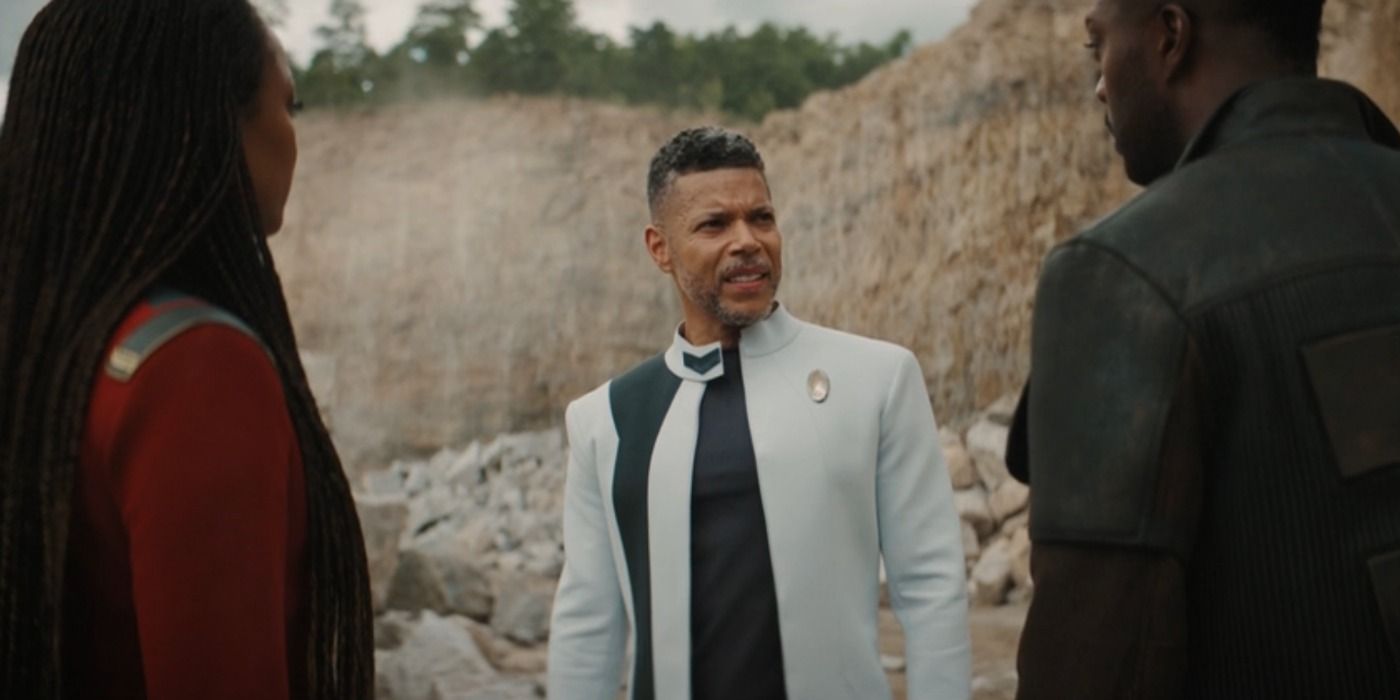 Wilson Cruz: Star Trek: Discoverys Doctor Culber Explained