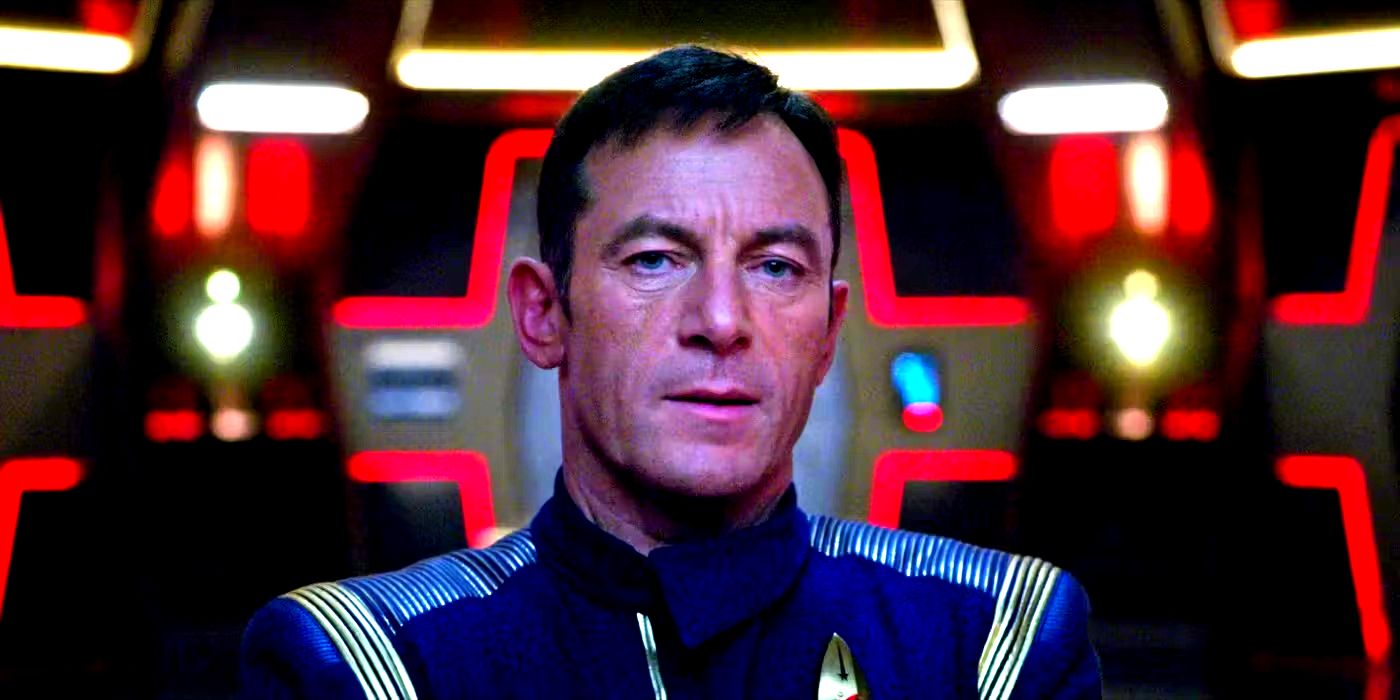 Star Trek Discovery's Jason Isaacs on the bridge as Captain Lorca
