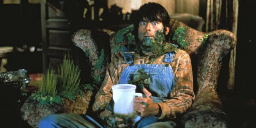  Stephen King as Jordy Verrill in his chair in Creepshow (1982)