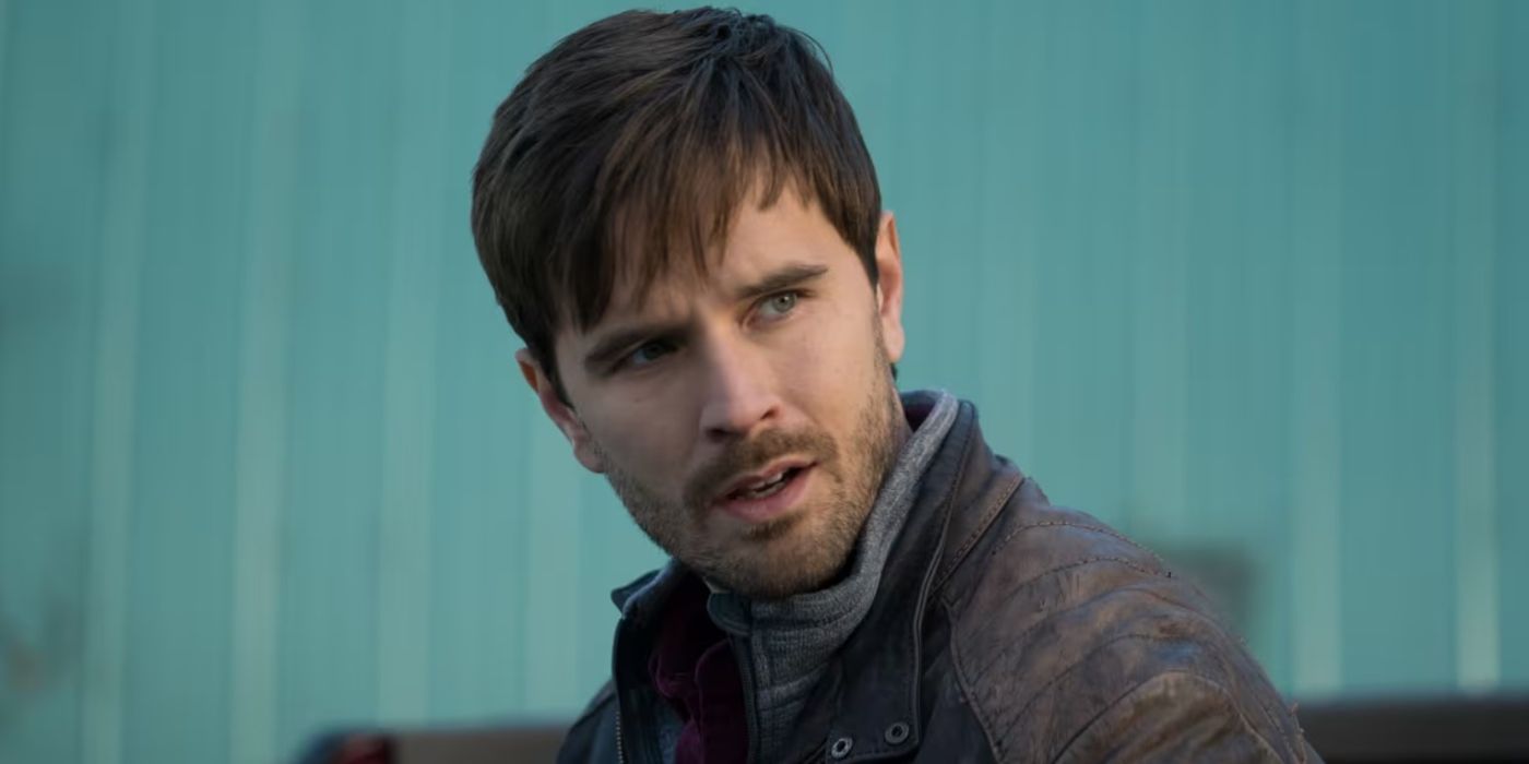 Ty (Graham Wardle) looking concerned in Heartland.