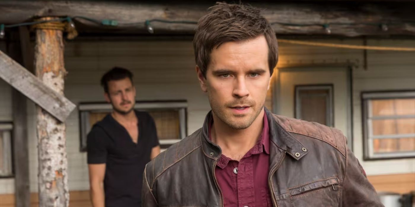 Ty (Graham Wardle) walking away from someone in Heartland.